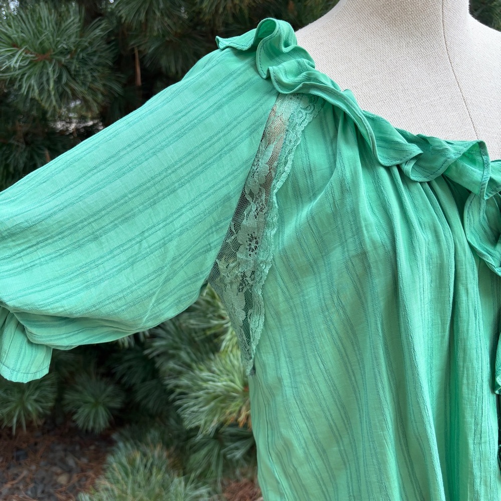 Entro Ruffled Women's Blouse ☀️ - Picture 3 of 4